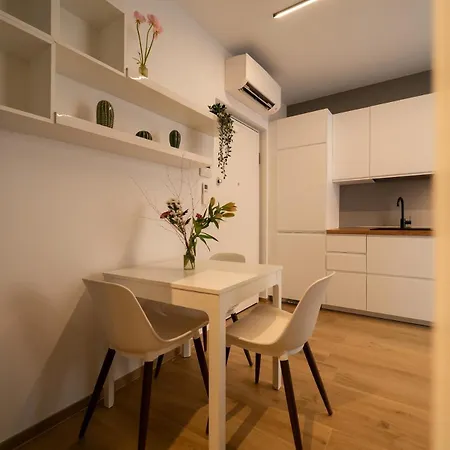 Apartment Design A 2 Passi Dal Mare Alba Adriatica